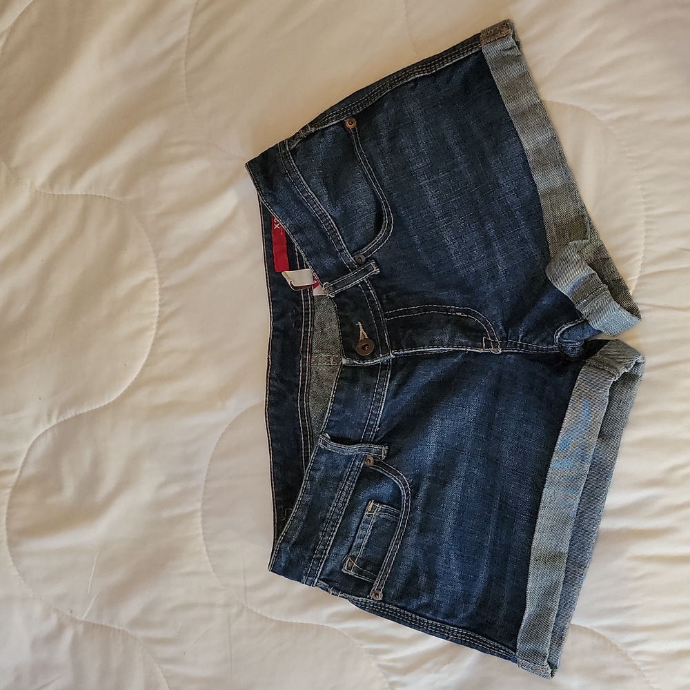 Express Dark Demi Short with cuffed